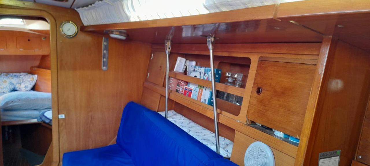 Bed And Boat Holiday Hotel La Spezia Bagian luar foto