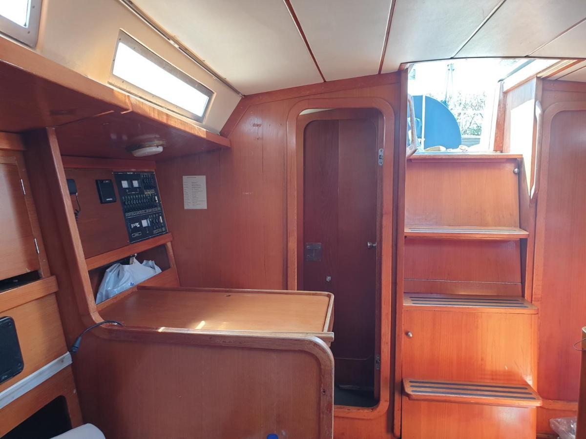 Bed And Boat Holiday Hotel La Spezia Bagian luar foto